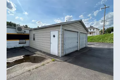 951 W Pittsburgh Street, Hempfield Township, PA 15601 - Photo 25