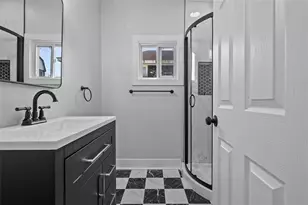 4239 Stanley St, Pittsburgh, PA 15207 - Photo 11