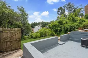 4239 Stanley St, Pittsburgh, PA 15207 - Photo 17