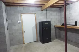 1 Jeanne Lee Ln, Brownsville, PA 15417 - Photo 11