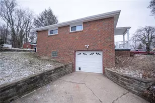 105 Horseshoe Dr, North Versailles, PA 15131 - Photo 3