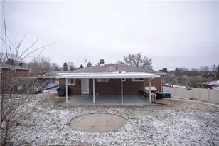 105 Horseshoe Dr, North Versailles, PA 15131 - Photo 29