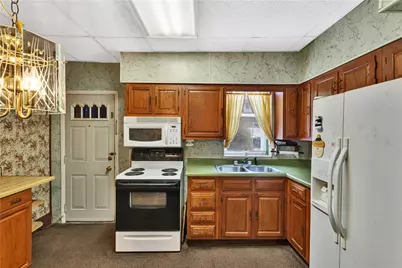 733 N Warren Ave, Apollo Boro, PA 15613 - Photo 15