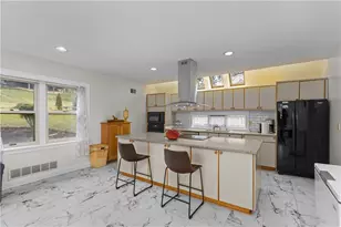 1355 Washington Rd, Pittsburgh, PA 15228 - Photo 17