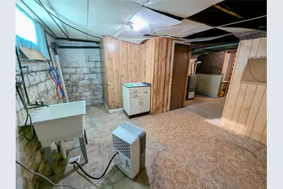 152 Victor Rd, Twp of But NE, PA 16001 - Photo 27