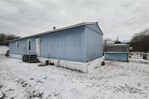 226 Poplar St, New Sewickley Township, PA 15074 - Photo 3