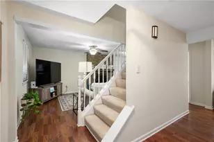 1846 Gina Dr, West Mifflin, PA 15122 - Photo 11