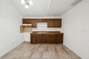 135 Searight Ave, Uniontown, PA 15401 - Photo 5