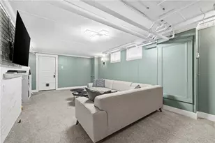 23 Cherokee Pl, Pittsburgh, PA 15228 - Photo 31