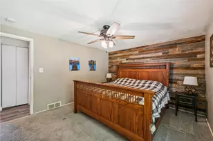 431 Tivoli Rd, Pittsburgh, PA 15239 - Photo 19