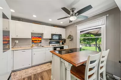 431 Tivoli Rd, Pittsburgh, PA 15239 - Photo 17