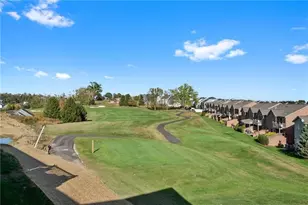 1052 Blackthorne Dr, Penn Twp, PA 15644 - Photo 27