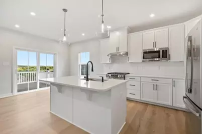 1052 Blackthorne Drive, Penn Twp, PA 15644 - Photo 5