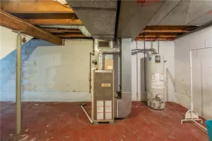 414 Smith St, Derry Township, PA 15650 - Photo 19