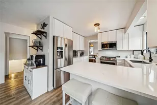 112 Shady Ln, Peters Township, PA 15317 - Photo 11