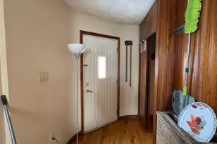 408 Franklin Ave, Ellwood City, PA 16117 - Photo 3