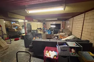 408 Franklin Ave, Ellwood City, PA 16117 - Photo 17