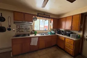 408 Franklin Ave, Ellwood City, PA 16117 - Photo 9