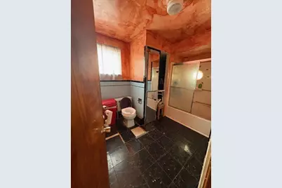 408 Franklin Ave, Ellwood City, PA 16117 - Photo 17