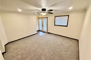 208 Brown St, Brownsville, PA 15417 - Photo 11