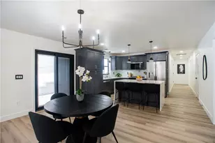 1820 W 11th St, Patterson Township, PA 15010 - Photo 9