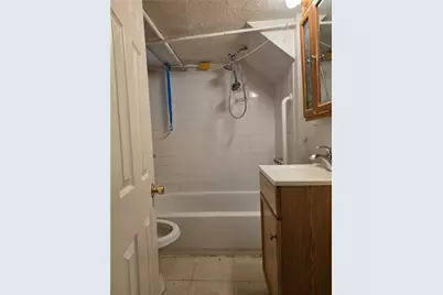 5388 Warble, Pittsburgh, PA 15224 - Photo 9