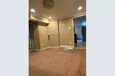 5388 Warble, Pittsburgh, PA 15224 - Photo 13