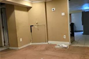 5388 Warble, Pittsburgh, PA 15224 - Photo 13