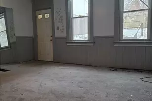 5388 Warble, Pittsburgh, PA 15224 - Photo 3