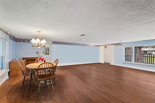 199 Ellis Ave, Hermitage, PA 16148 - Photo 7