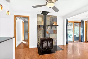 1085 Saxonburg Blvd, Pittsburgh, PA 15116 - Photo 7