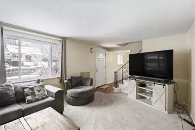 210 Blaze Drive, Glenshaw, PA 15116 - Photo 5