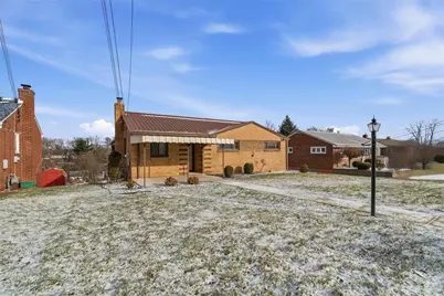 528 Glowood Dr, Pittsburgh, PA 15227 - Photo 5