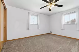 528 Glowood Dr, Pittsburgh, PA 15227 - Photo 21