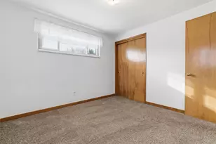 528 Glowood Dr, Pittsburgh, PA 15227 - Photo 27