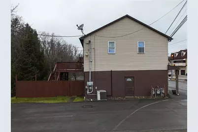 321 Butler Rd, East Franklin Township, PA 16201 - Photo 5