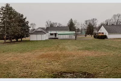 9 Jordan Street, Fairchance, PA 15436 - Photo 5