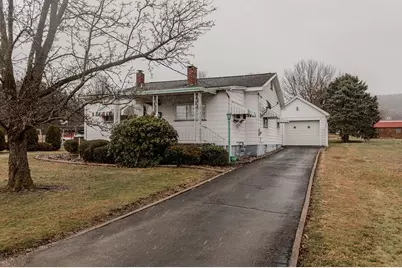 9 Jordan Street, Fairchance, PA 15436 - Photo 3