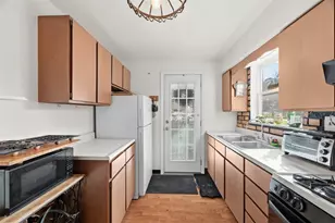 7210 Raymond St, Pittsburgh, PA 15218 - Photo 11