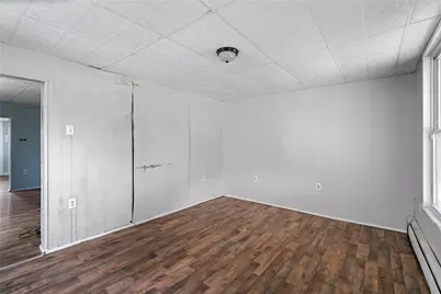 1203 Cunningham Ave, New Castle, PA 16101 - Photo 3