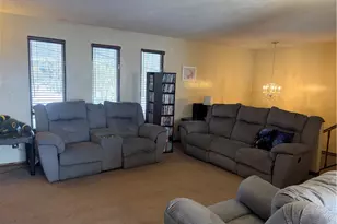 120 Lyn Dale Dr, Center Township, PA 16001 - Photo 5