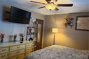 120 Lyn Dale Dr, Center Township, PA 16001 - Photo 19