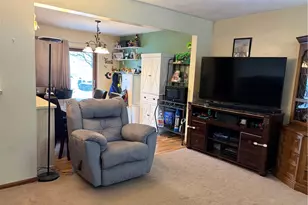 120 Lyn Dale Dr, Center Township, PA 16001 - Photo 13