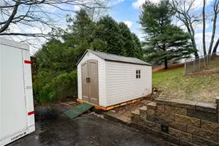 120 Lyn Dale Dr, Center Township, PA 16001 - Photo 33