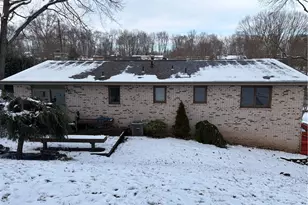 120 Lyn Dale Dr, Center Township, PA 16001 - Photo 37