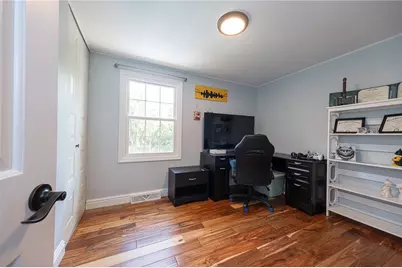 1072 Renton Rd, Pittsburgh, PA 15239 - Photo 19