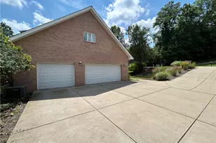 322 Red Oak Ct, Monroeville, PA 15146 - Photo 49