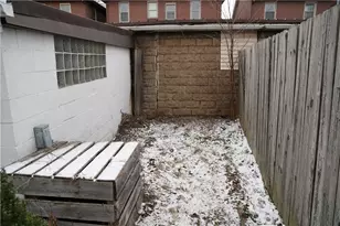 2003 Lafayette St, Pittsburgh, PA 15218 - Photo 11