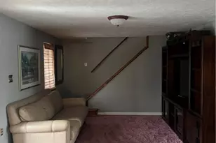 120 Betty Jane Ct, Pittsburgh, PA 15235 - Photo 3