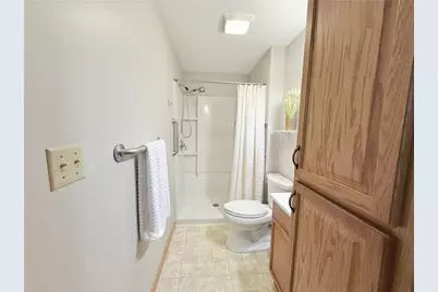 332 E Maitland Ln, Neshannock Township, PA 16105 - Photo 13